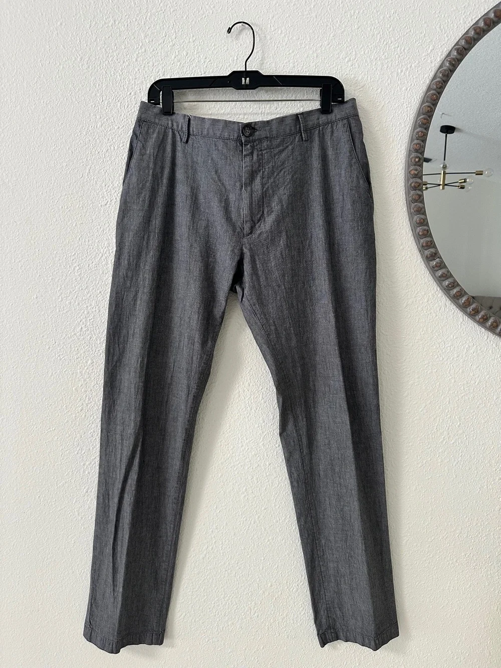 Hugo Boss Classic Gray Cotton Men’s Dress Pants 40R Neutral Essential